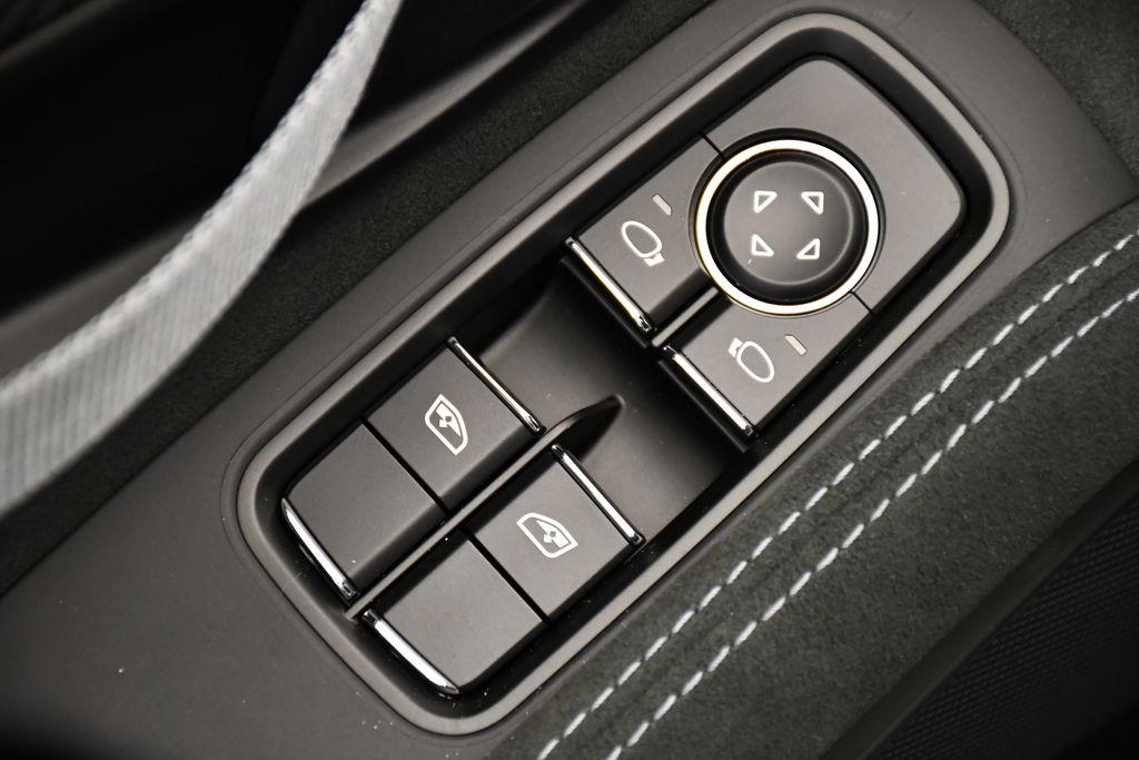 Thumbnail: 2025 Porsche 718 Cayman - 32