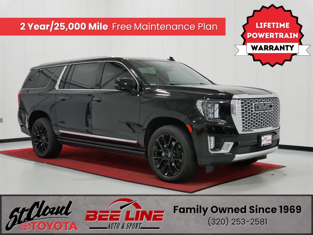 2023 GMC Yukon Denali's photo