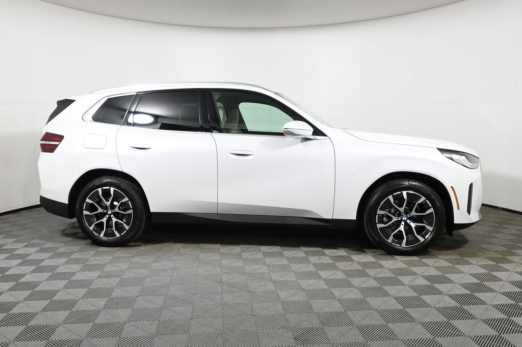 Thumbnail: 2026 BMW X3 - 8