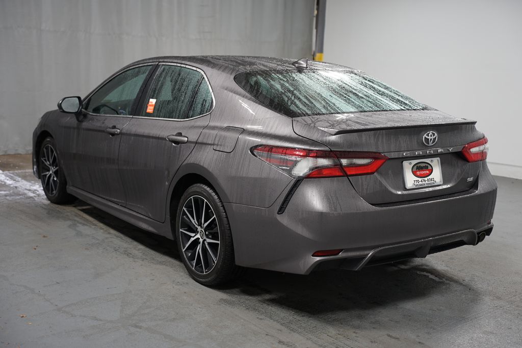 2023 Toyota Camry SE 6