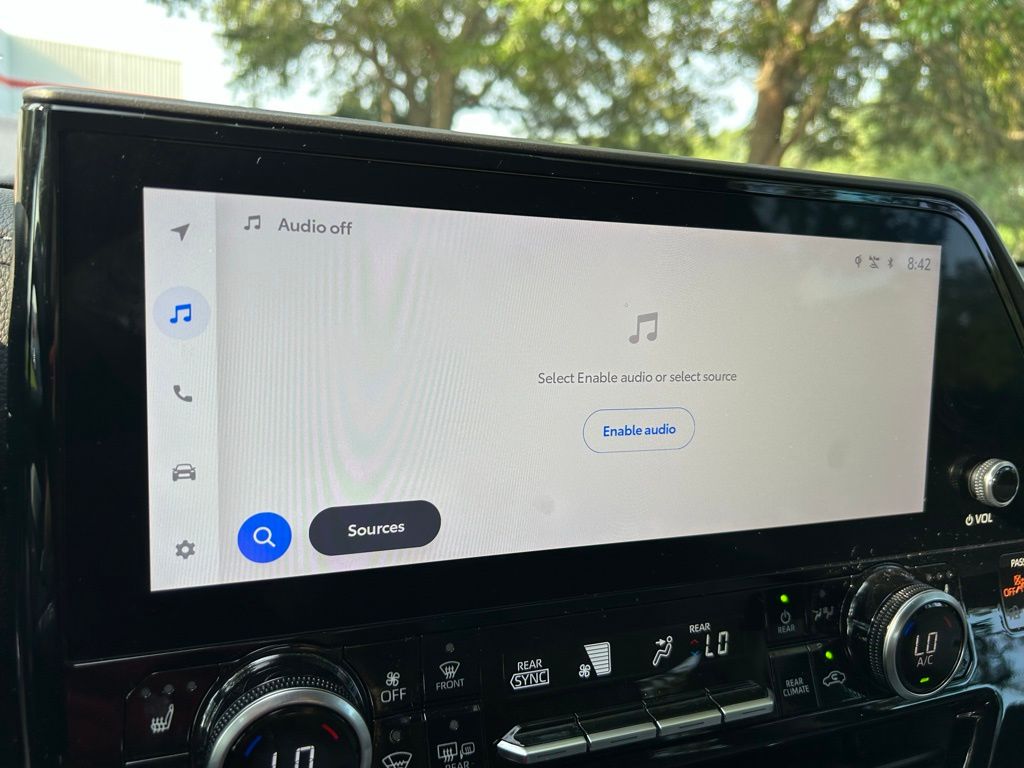 2023 Toyota Highlander Limited 26