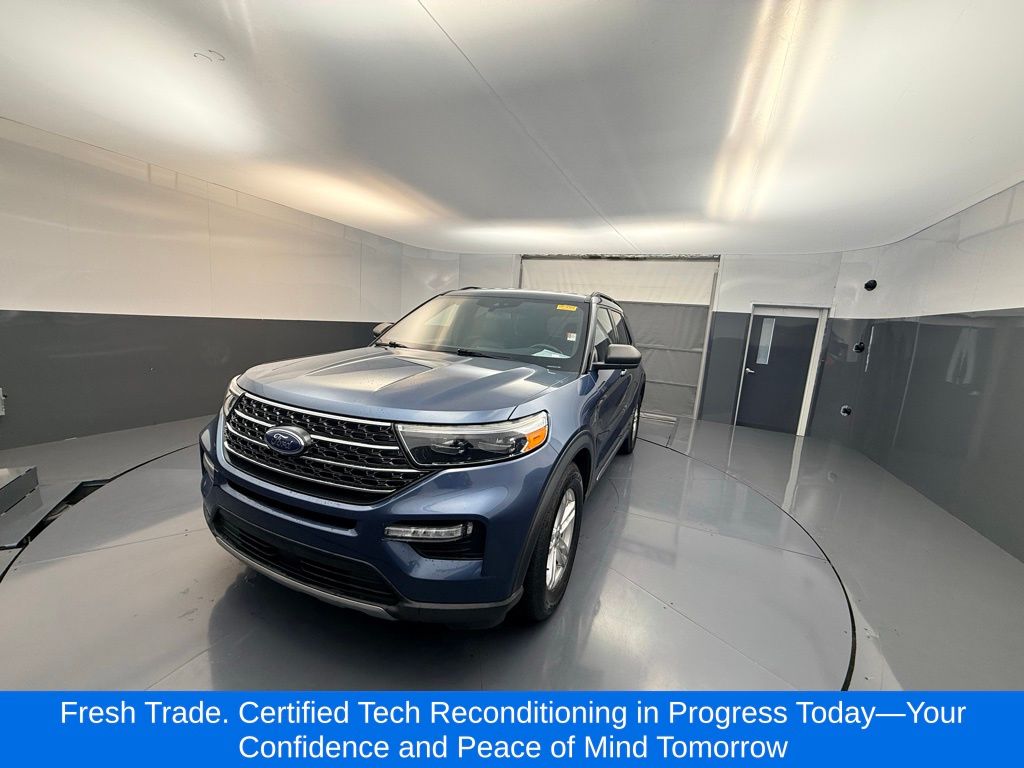 Blue Metallic 2020 Ford Explorer XLT RWD SUV / Crossover Rear-Wheel Drive Automatic