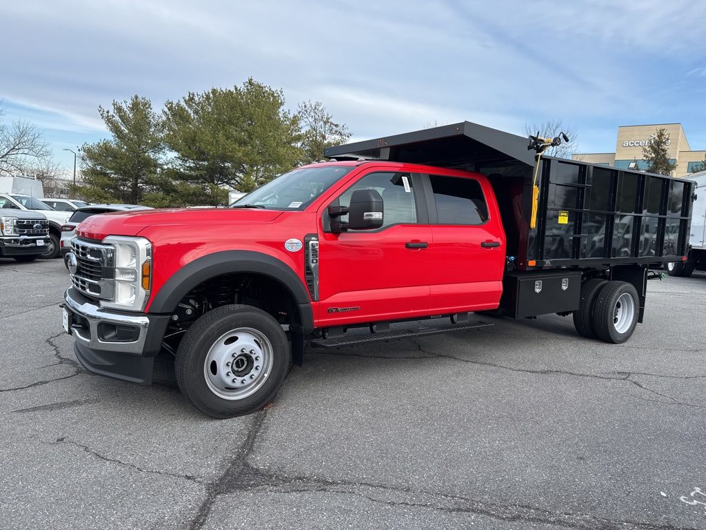 2026 Ford F-550 Super Duty Chassis Cab XL's photo