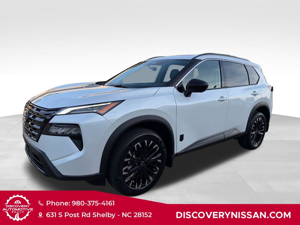 2026 Nissan Rogue Dark Armor's photo