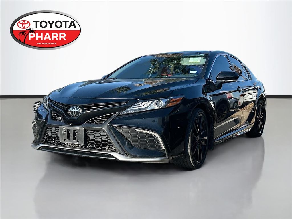 2022 Toyota Camry XSE FWD