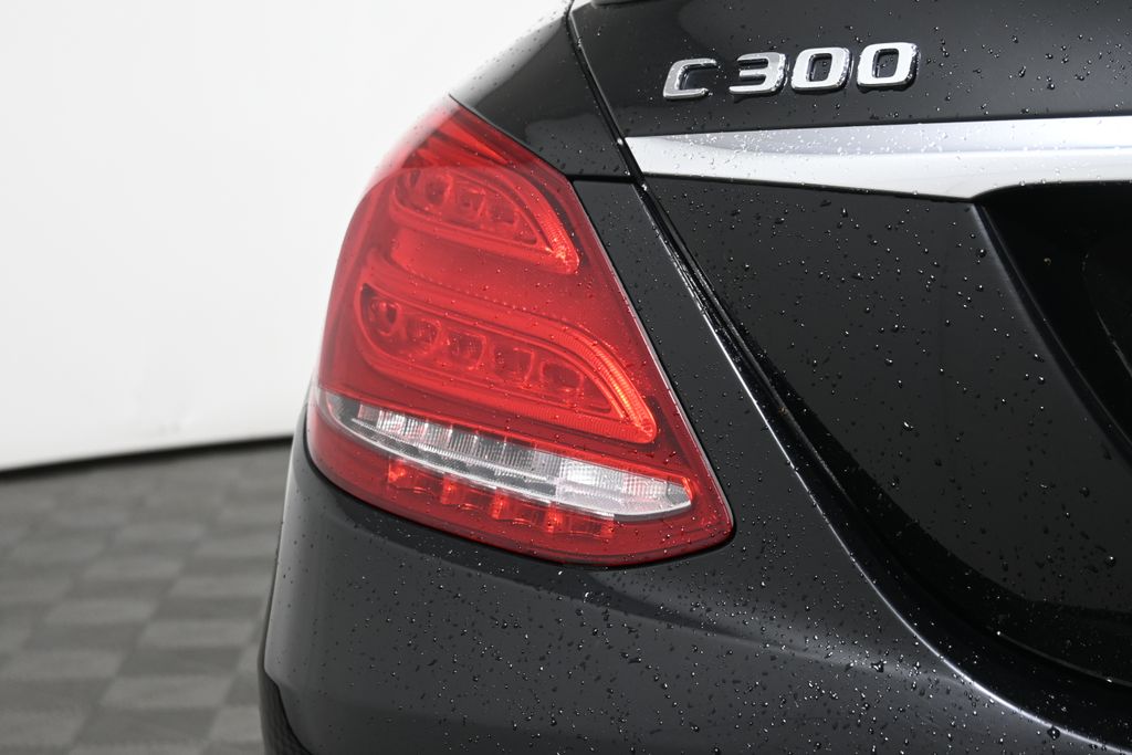 2018 Mercedes-Benz C-Class C 300 12
