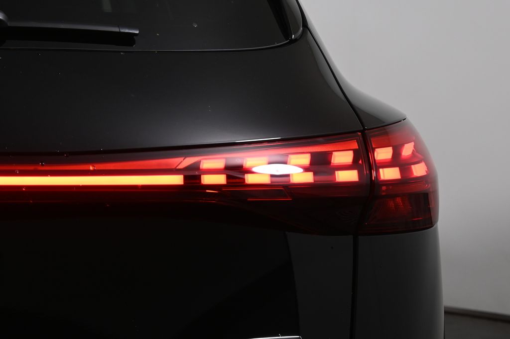 Thumbnail: 2026 Audi Q5 - 13