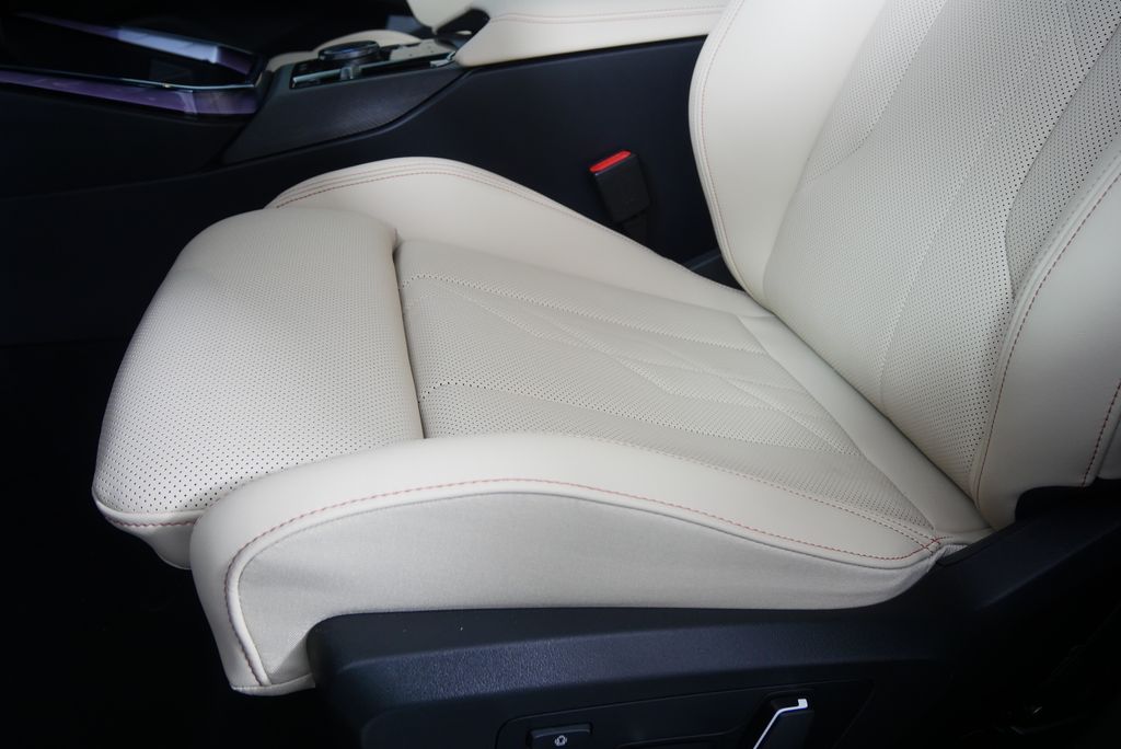 Thumbnail: 2026 BMW X3 - 9