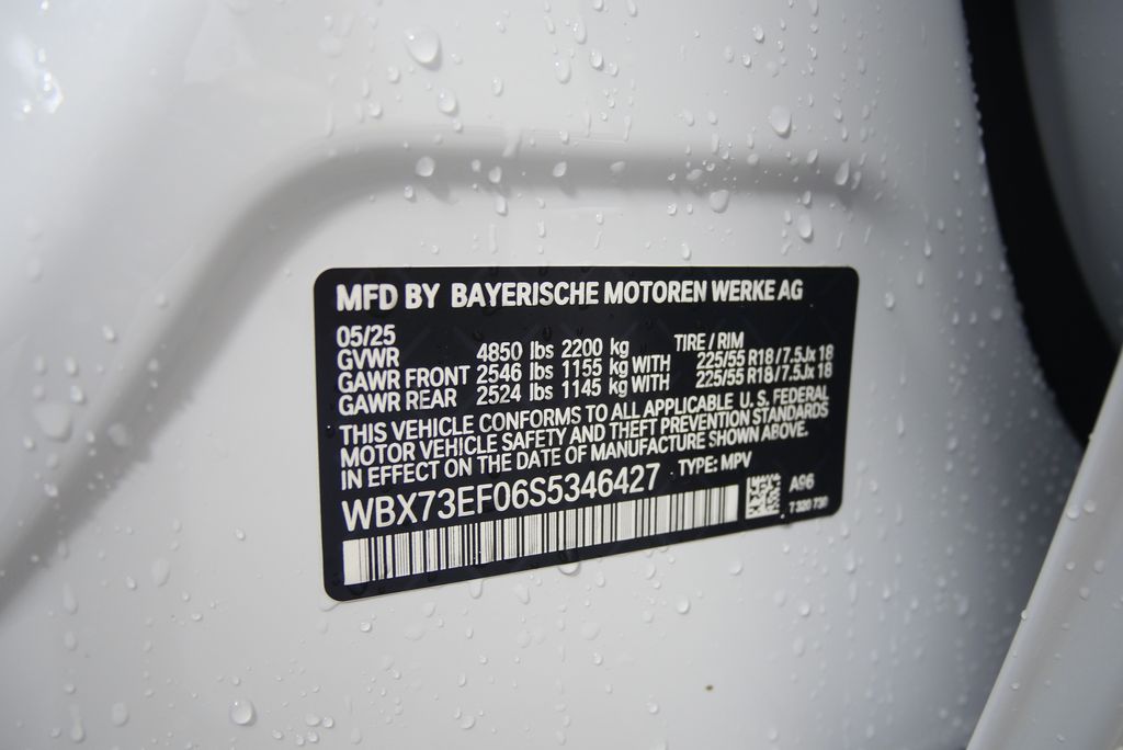 2025 BMW X1 xDrive28i 27