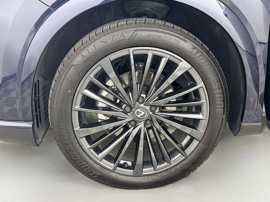 Thumbnail: 2025 Lexus RX - 31