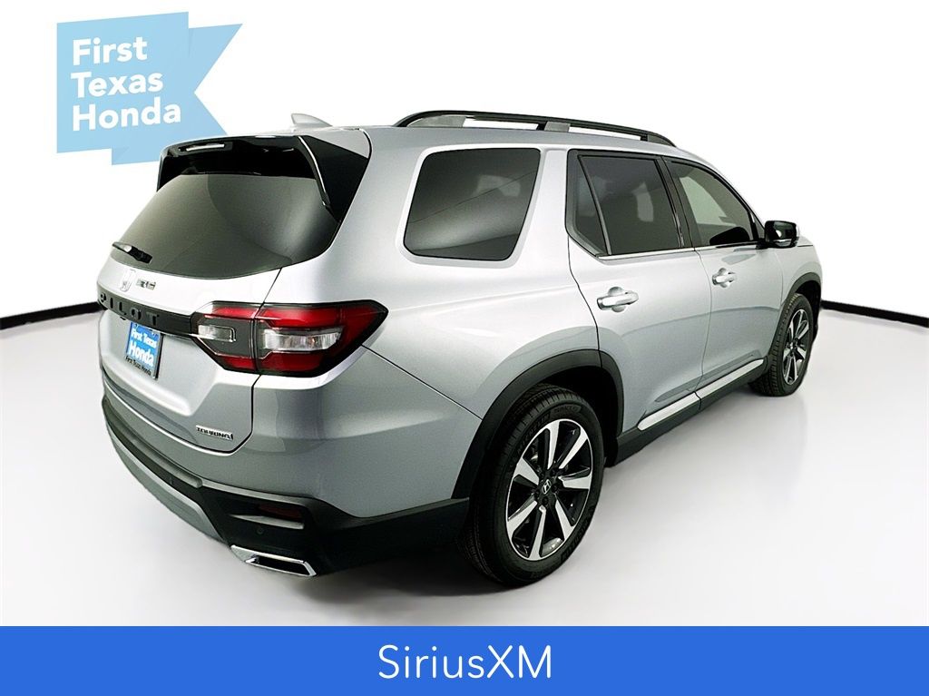 Used Car 2025 Honda Pilot  Touring For Sale Under $50,000 In Austin, Texas