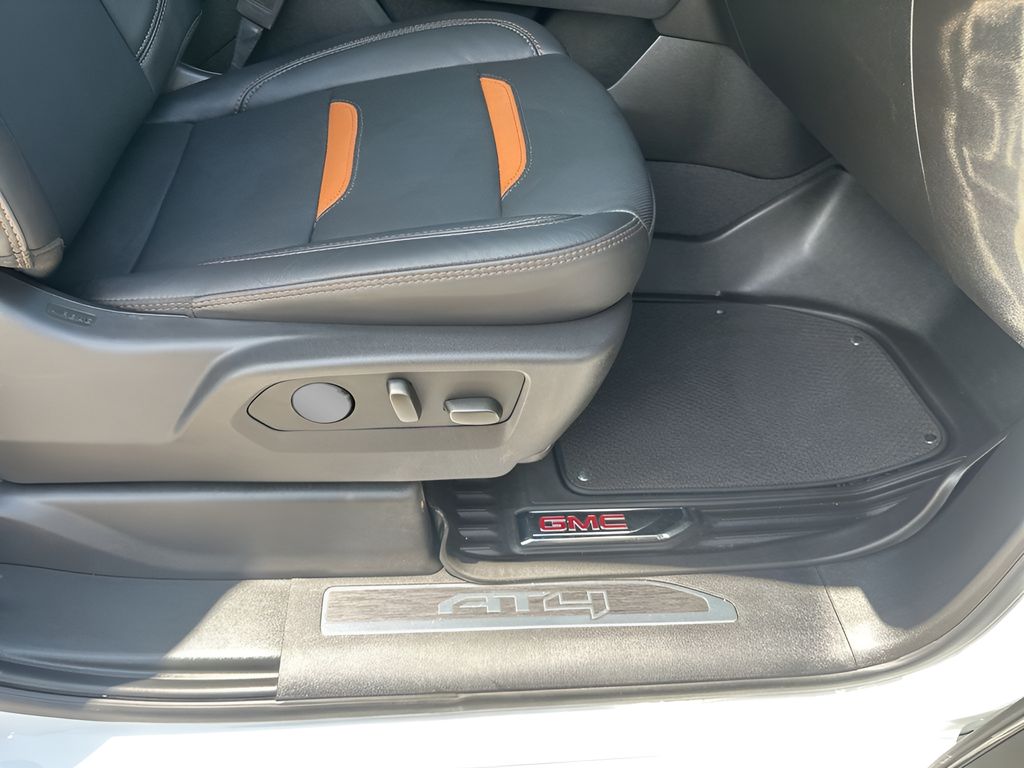 2025 Gmc Sierra 2500hd  At4 In Austin, Texas