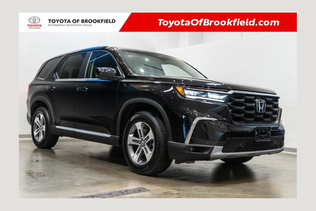 Crystal Black Pearl 2024 Honda Pilot SUV / Crossover All-Wheel Drive Automatic