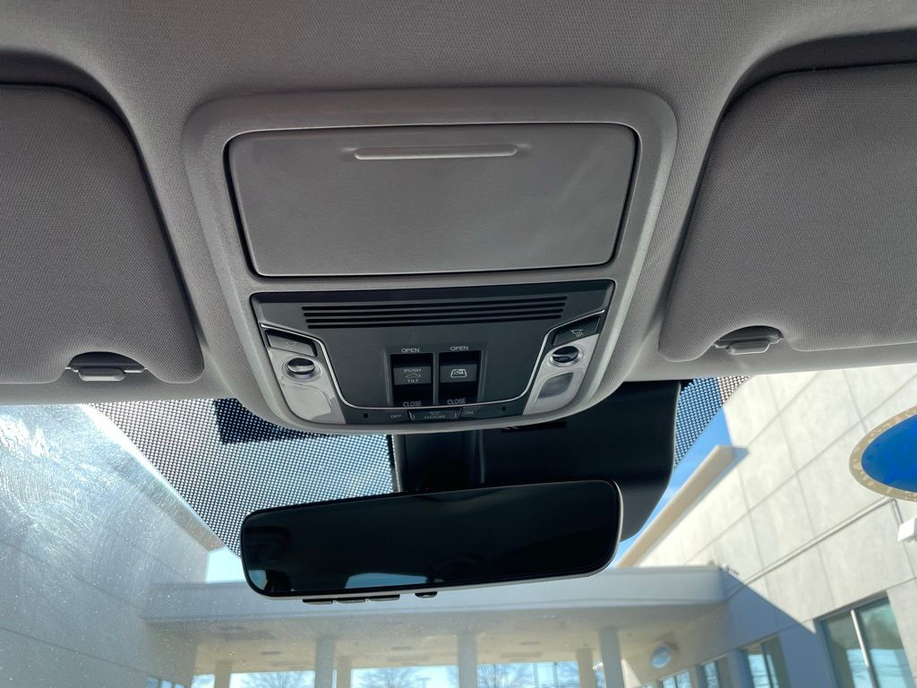 Thumbnail: 2025 Honda Ridgeline - 16