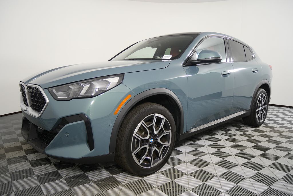 Thumbnail: 2025 BMW X2 - 9
