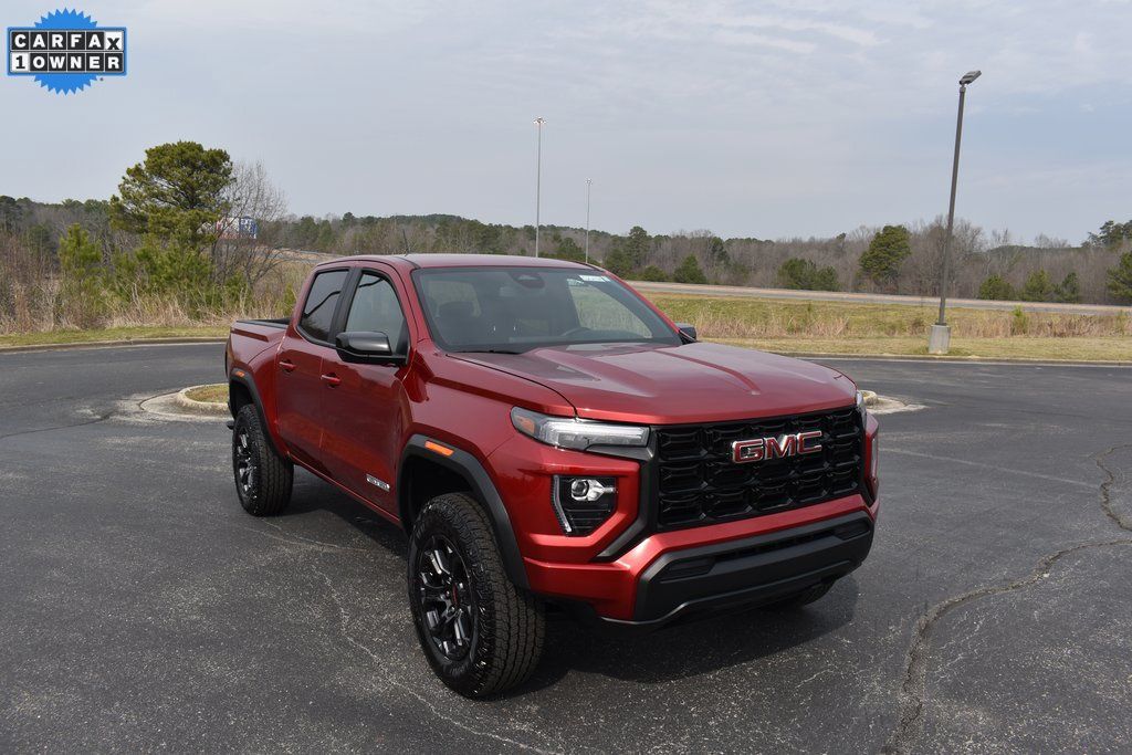 2025 GMC Canyon Elevation Crew Cab 4WD