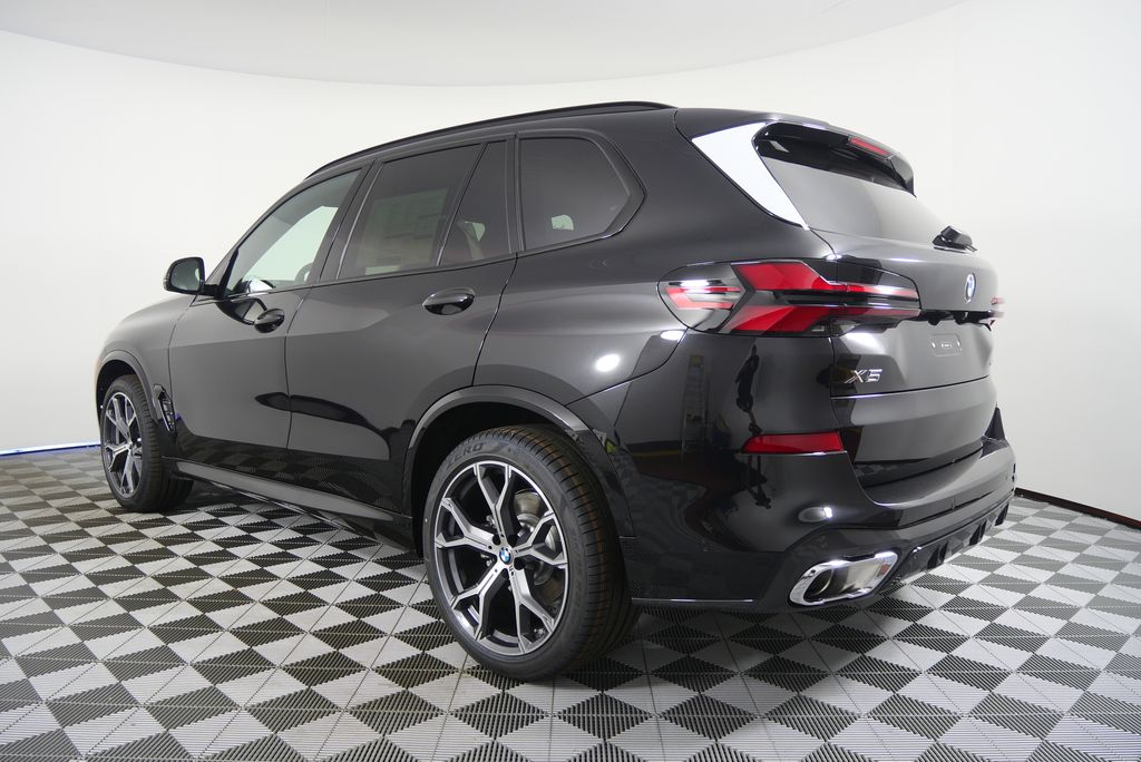Thumbnail: 2026 BMW X5 - 5