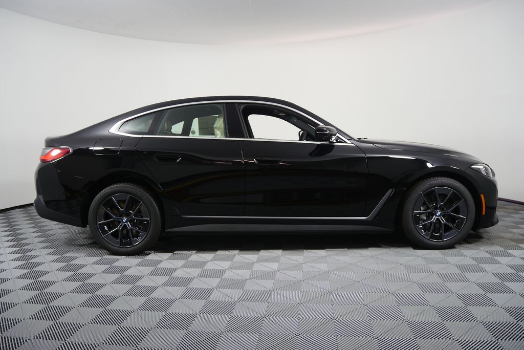 2025 BMW i4 eDrive40 2