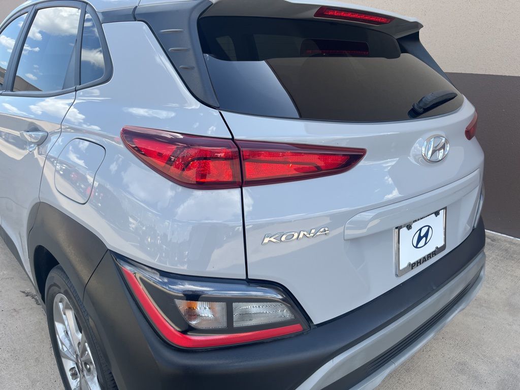 2023 Hyundai Kona SEL 8