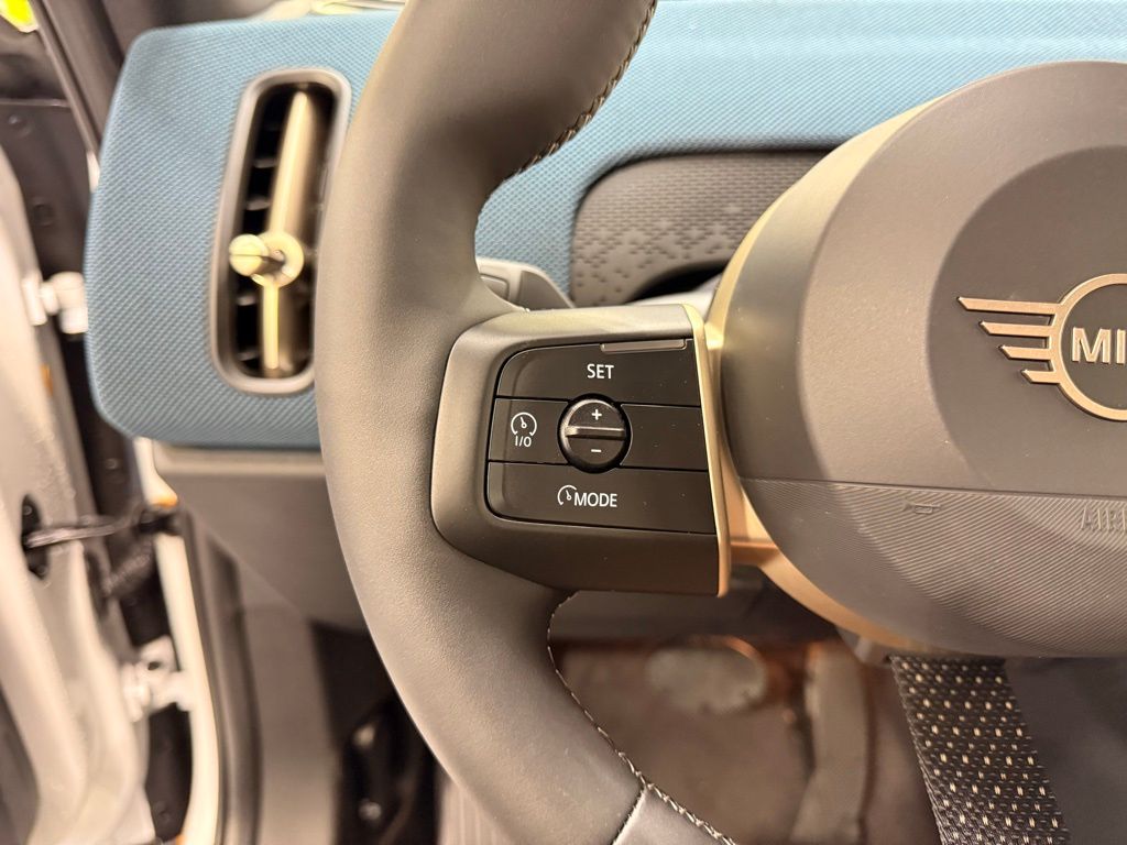 Thumbnail: 2026 MINI Cooper Countryman - 13