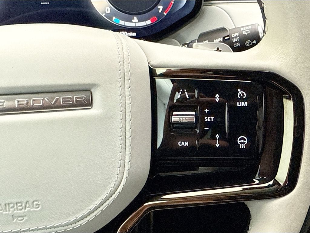 Thumbnail: 2023 Land Rover Range Rover Sport - 15