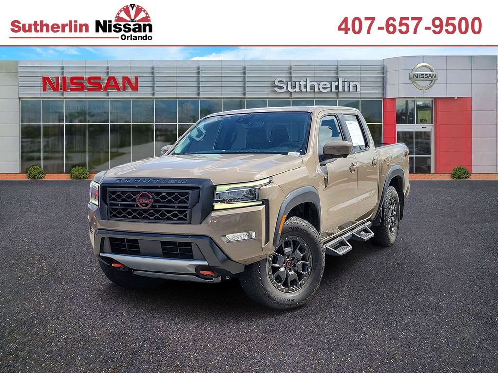  2023 Nissan Frontier PRO-4X Crew Cab 4WD   