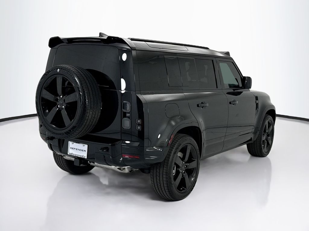 Thumbnail: 2026 Land Rover Defender - 5