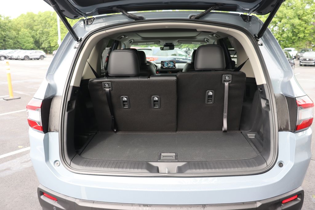 2025 Honda Pilot Black Edition 14
