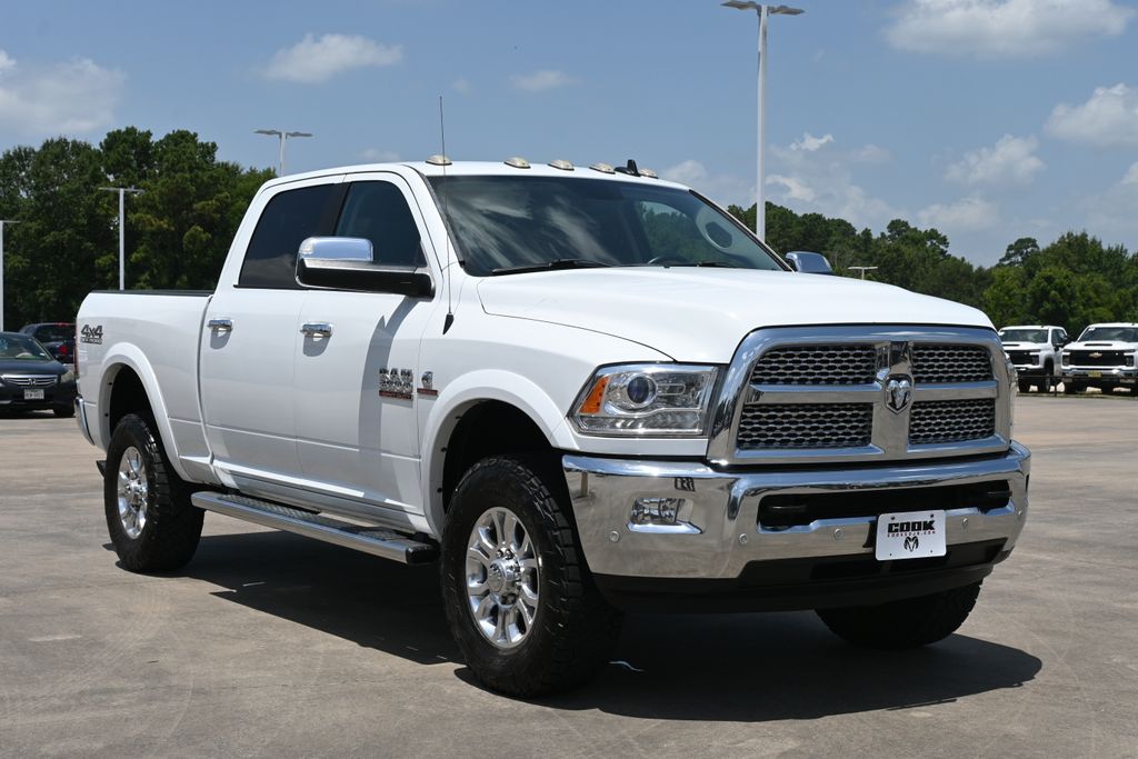 2017 Ram 2500 Laramie White at Autostrade