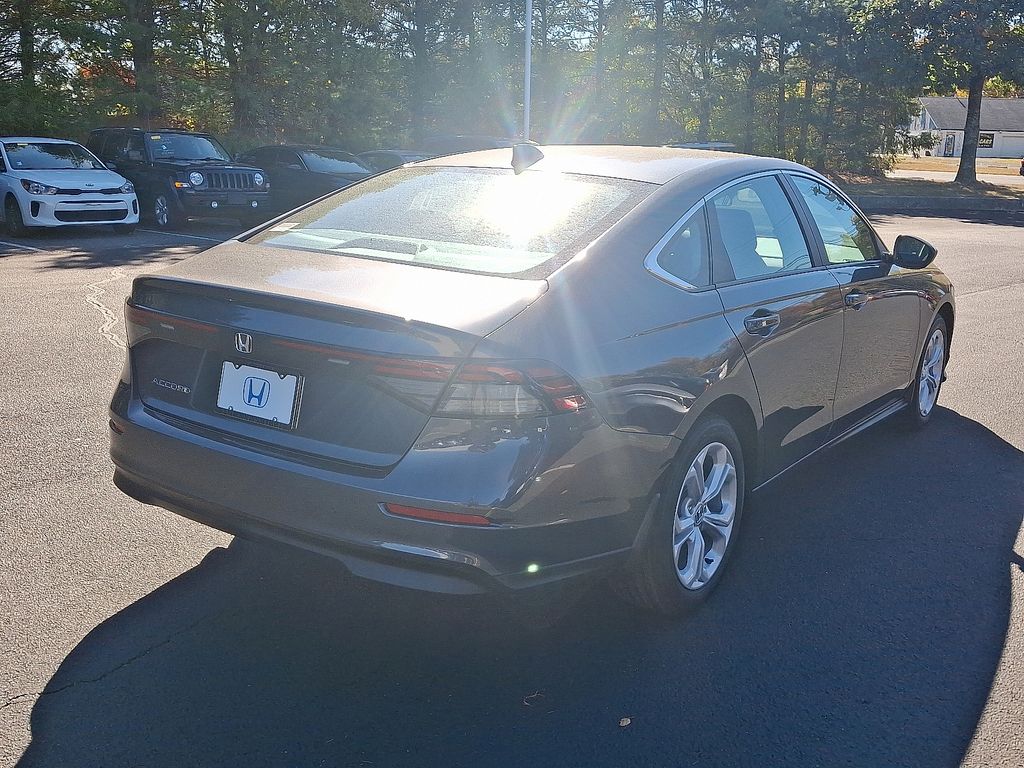 2025 Honda Accord LX 4