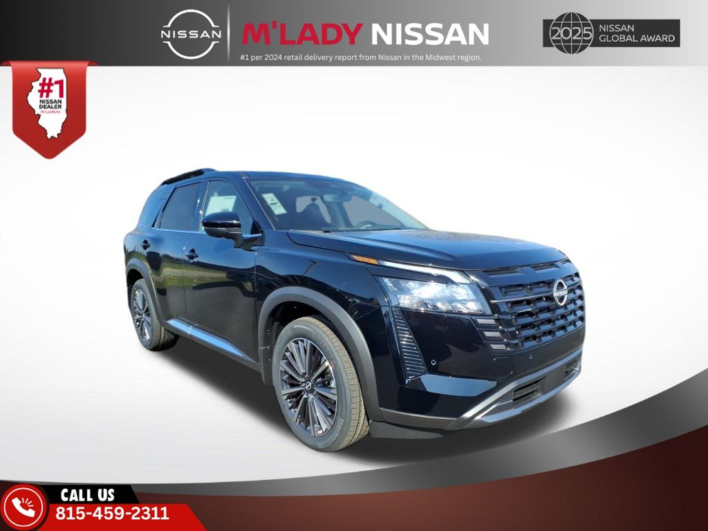 2026 Nissan Pathfinder Platinum 4WD's photo