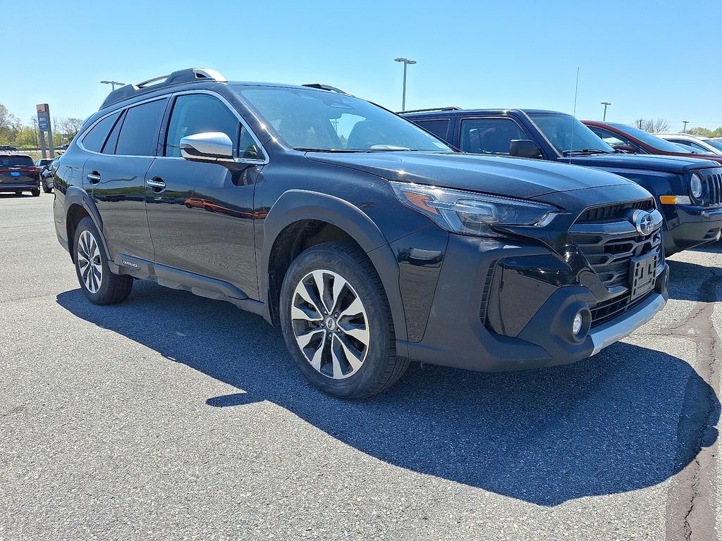 Crystal Black Silica 2024 Subaru Outback Touring AWD SUV / Crossover All-Wheel Drive Continuously Variable Transmission