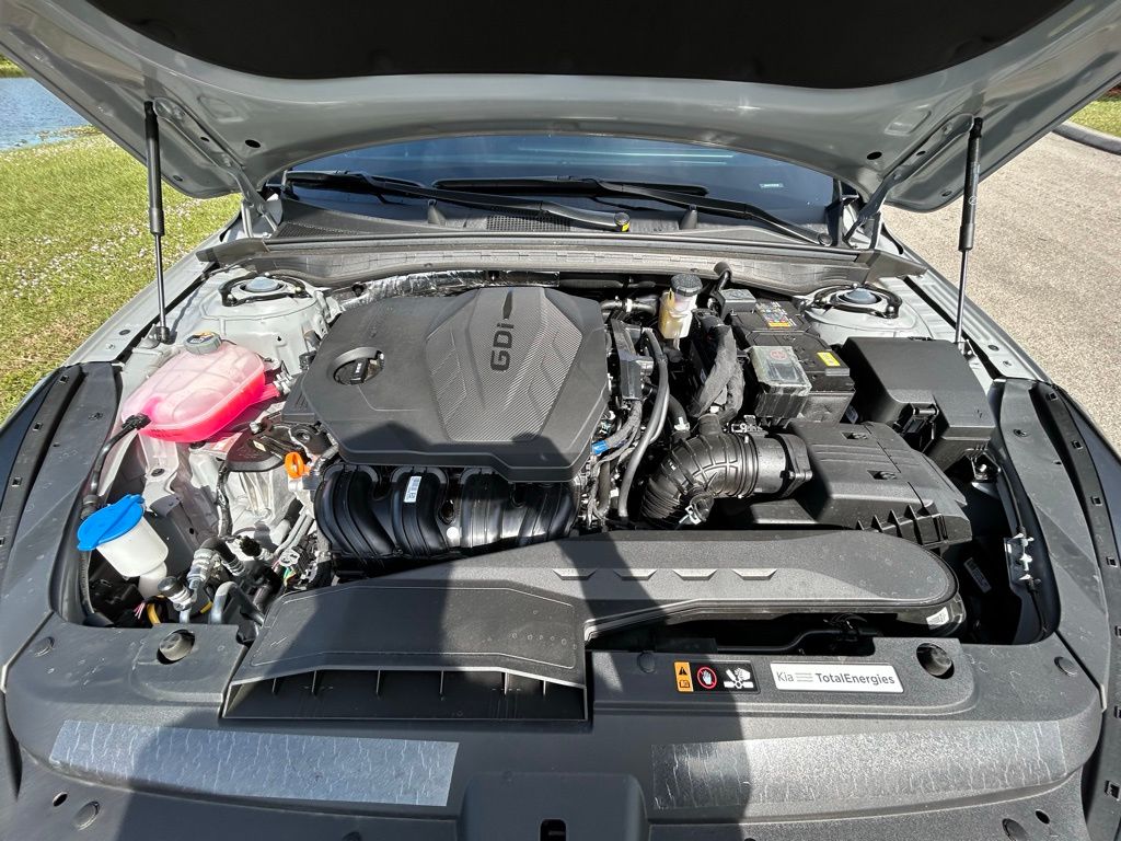 Thumbnail: 2025 Kia K5 - 11