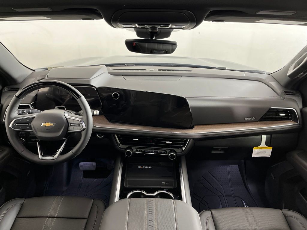 Thumbnail: 2026 Chevrolet Suburban - 20