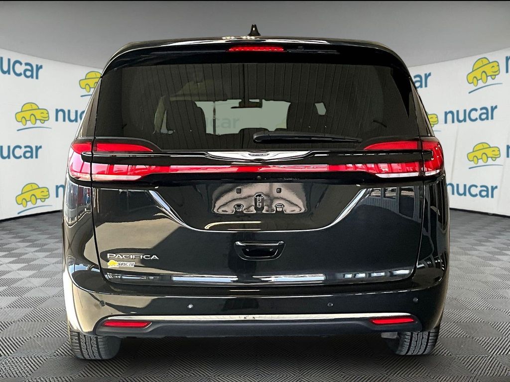 2023 Chrysler Pacifica — photo 5