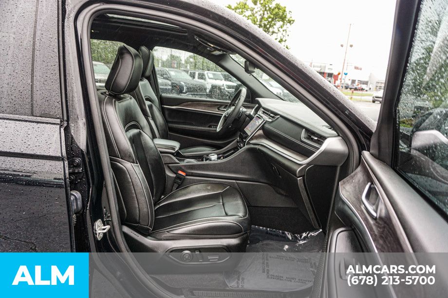 Used 2024 Black Jeep 4xe image 23