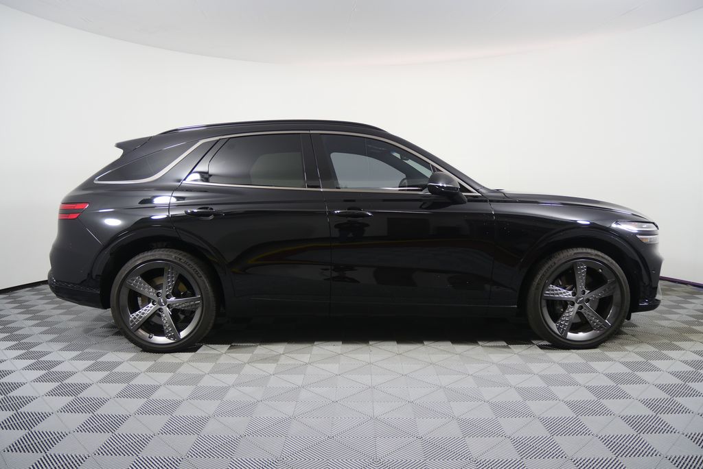 Thumbnail: 2024 Genesis GV70 - 2