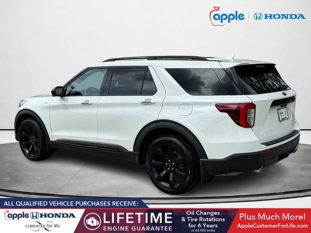 2024 Ford Explorer ST-Line