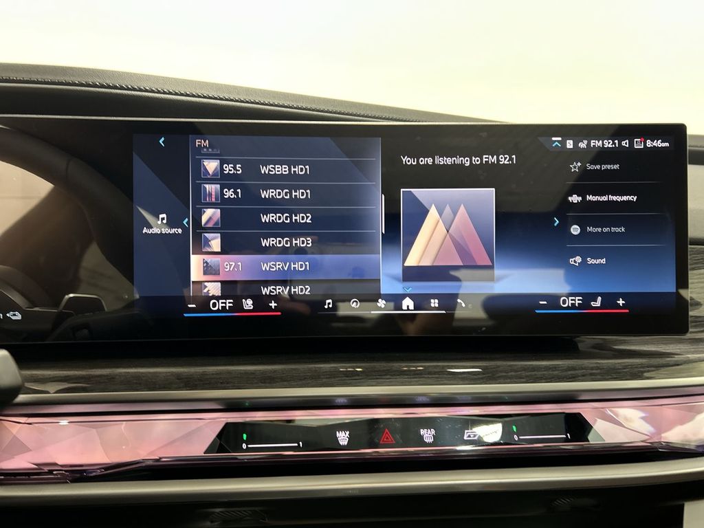 Thumbnail: 2026 BMW 7 Series - 16