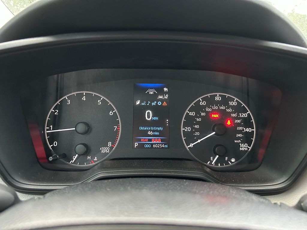 2023 Toyota Corolla LE 21