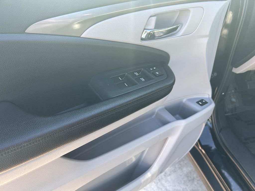 2017 Honda Pilot EX-L 11