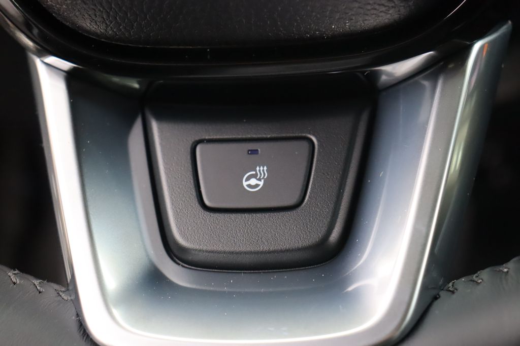 2025 Honda Accord Touring 32