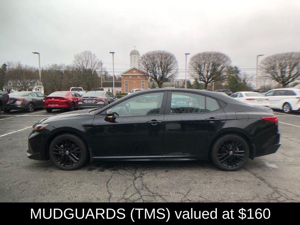 View vehicle photo 7