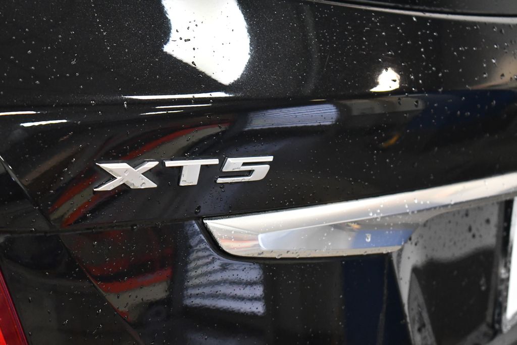 Thumbnail: 2018 Cadillac XT5 - 7
