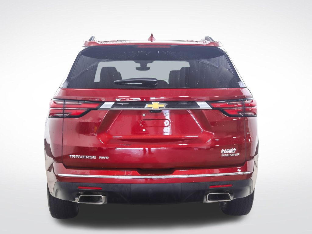 Thumbnail: 2023 Chevrolet Traverse - 4