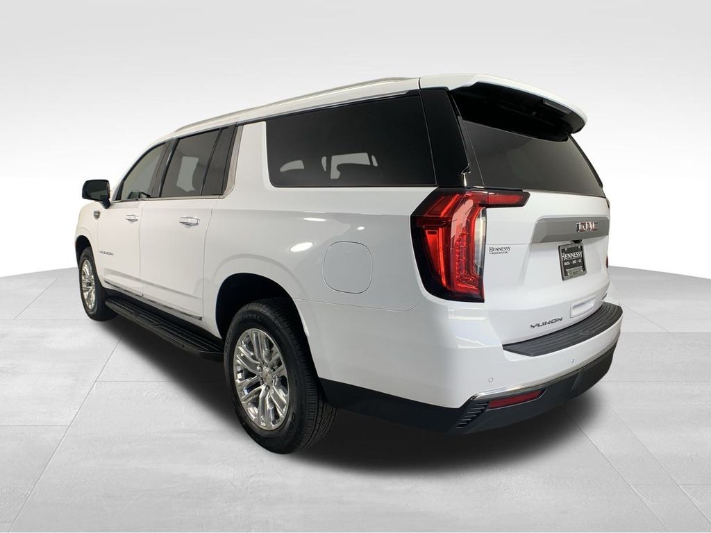 2024 GMC Yukon XL SLT 3