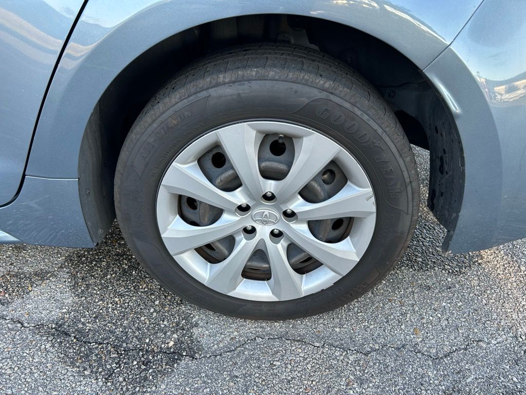 Thumbnail: 2021 Toyota Corolla - 9