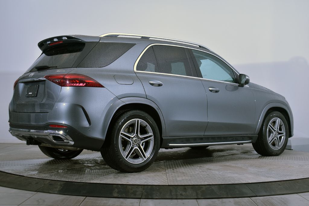 Thumbnail: 2026 Mercedes-Benz GLE - 6