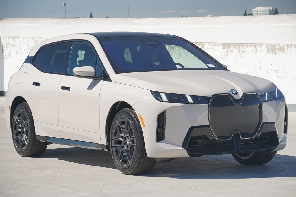 Thumbnail: 2026 BMW iX - 3