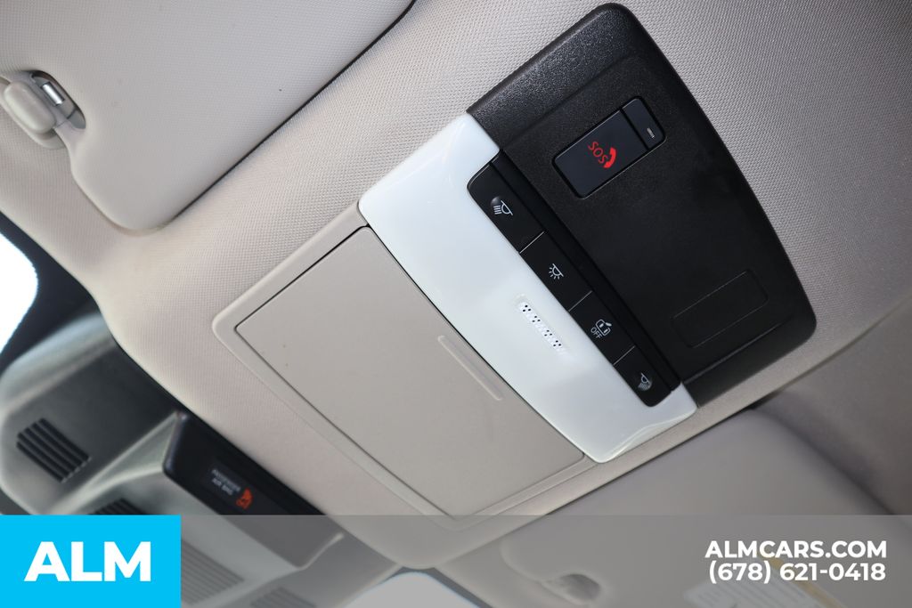 Used 2025 Silver Nissan SV image 35